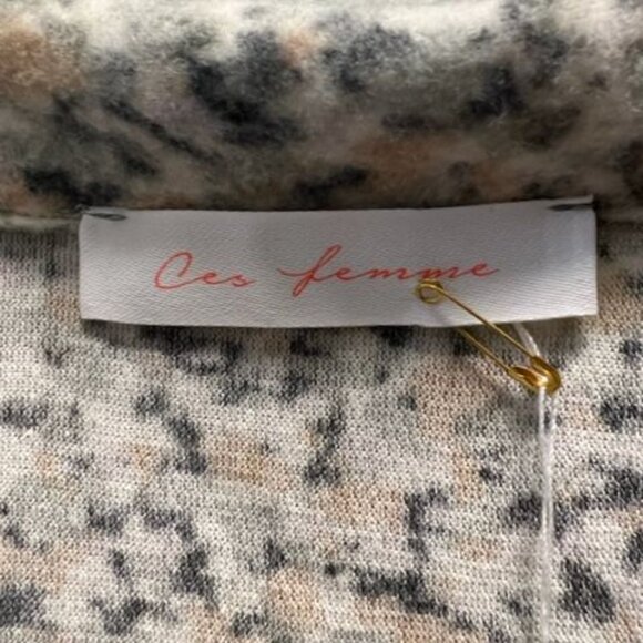 Ces Femme Button-Up Shirt Jacket Long Sleeve Medium dual chest pockets comfort - Picture 5 of 9